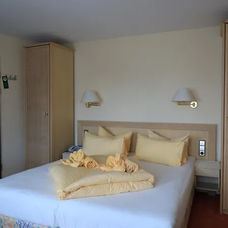 Hotel & Restaurant Mainaublick