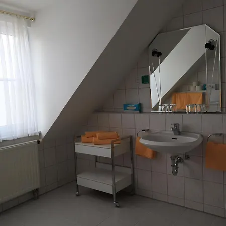 & Restaurant Mainaublick Отель 3*