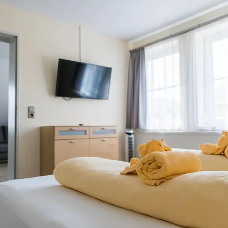 Hotel & Restaurant Mainaublick 3*