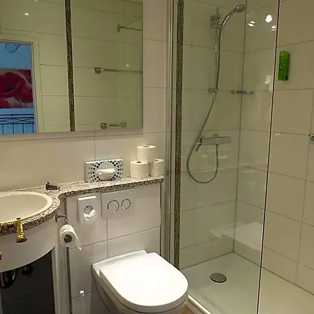 Hotel&restaurant Mainaublick 3*