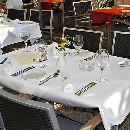 Hotel Hotel&restaurant Mainaublick 3*
