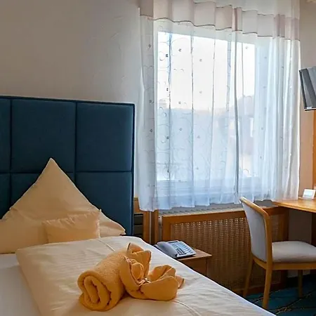 Hotel Hotel&restaurant Mainaublick 3*