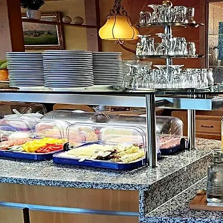 & Restaurant Mainaublick Отель Ульдинген-Мюльхофен