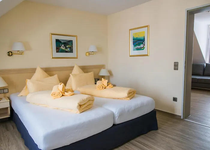 & Restaurant Mainaublick ホテル ウールディンゲン・ミュールホーフェン