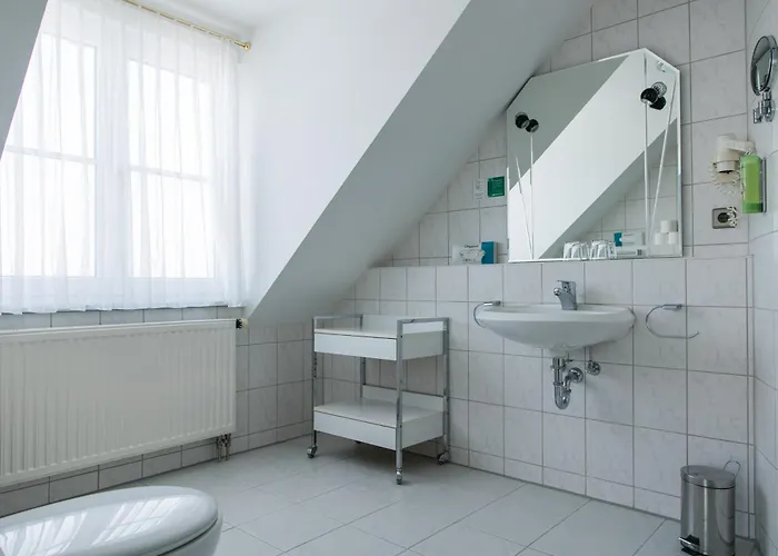 ホテル & Restaurant Mainaublick